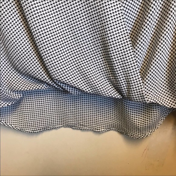 Adrianna Papell Long Sleeve Top Black/White Medium - Picture 4 of 8